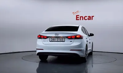 Hyundai Avante 2017, 66137 км, за 10300000 KRW - фото 4