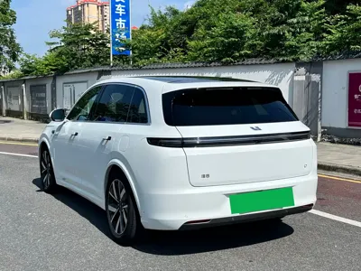 Li Auto Li L7 2024, 37000 км, за 208800 CNY