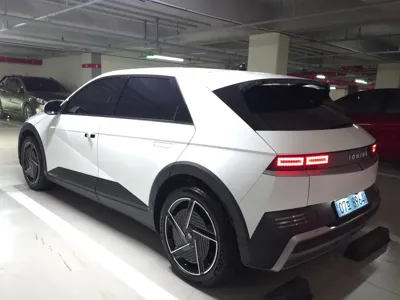 Hyundai Ioniq5 2026, 12600 км, за 38810000 KRW