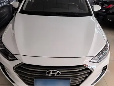 Hyundai Elantra 2018, 92200 км, за 35100 CNY