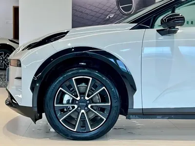 Zeekr X 2024, 10100 км, за 106700 CNY