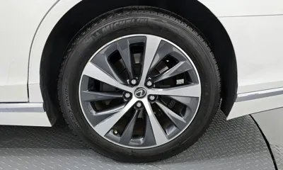 Lexus LS 2022, 48100 км, за 69900000 KRW - фото 21
