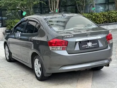 Honda City Classic 2010, 150000 км, за 13799 CNY
