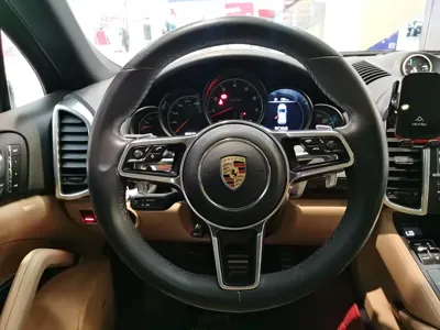 Porsche Cayenne 2015, 90000 км, за 178000 CNY - фото 11