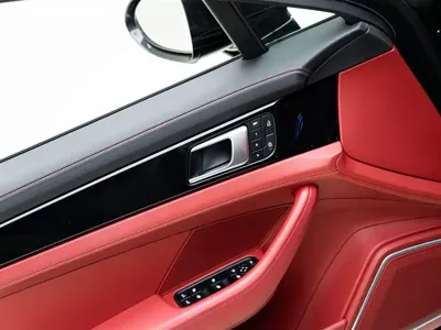 Porsche Panamera 2023, 35000 км, за 636000 CNY - фото 15