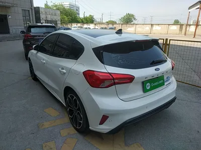 Ford Focus 2020, 54900 км, за 66212.64 CNY - фото 4