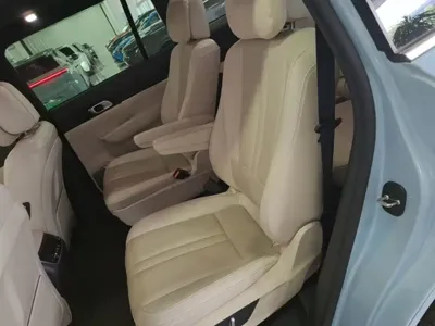 Li Auto Li ONE 2021, 90500 км, за 113200 CNY - фото 17