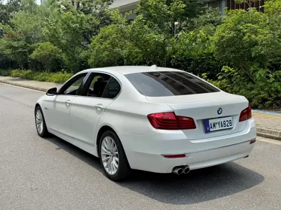 BMW 5 Series 2017, 110000 км, за 82800 CNY