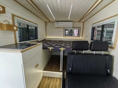 大通 V80 RV 2019, 28000 км, за 126000 CNY - фото 4