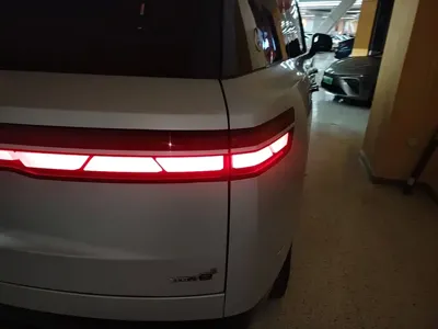 Denza 腾势N9 2025, 35400 км, за 281300 CNY - фото 8