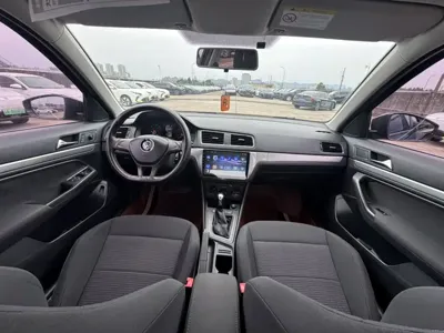Volkswagen Lavida 2016, 100000 км, за 31100 CNY - фото 4