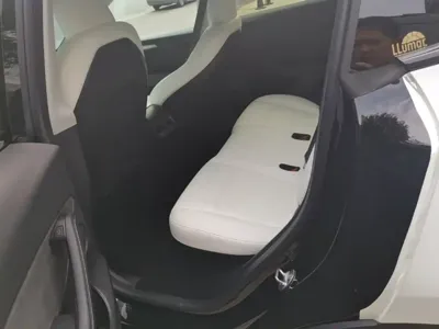 Tesla Model Y 2023, 35800 км, за 226400 CNY - фото 17