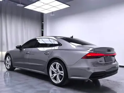 Audi A7L 2022, 60000 км, за 190600 CNY - фото 7