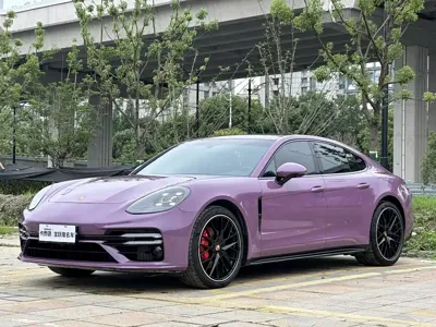 Porsche Panamera · 2023 год