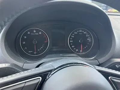 Audi A3 2018, 70000 км, за 69800 CNY - фото 10