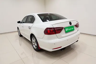 Volkswagen Lavida 2014, 123600 км, за 40245.84 CNY