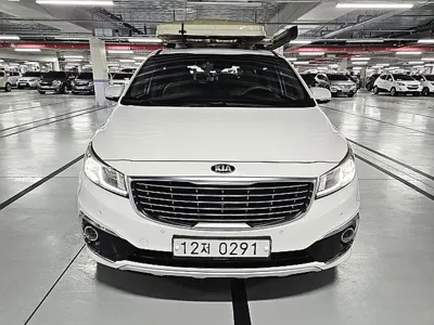 Kia Canival 2017, 140564 км, за 13000000 KRW