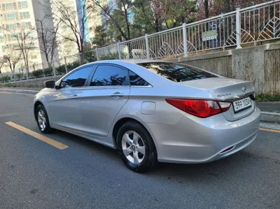 Hyundai Sonata 2014, 177000 км, за 4100000 KRW - фото 5