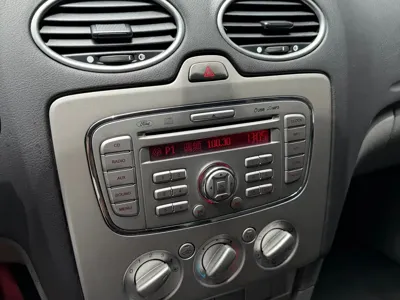 Ford Focus 2014, 100000 км, за 9900 CNY - фото 17