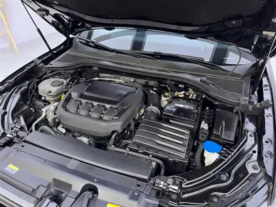 Volkswagen Passat 2025, 9000 км, за 152800 CNY - фото 28