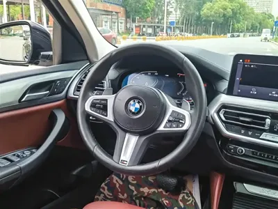 BMW X4 2022, 40000 км, за 186800 CNY - фото 12