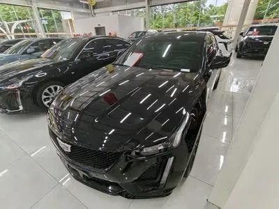 Cadillac CT5 2022, 30000 км, за 146800 CNY