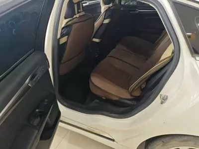 Ford Mondeo 2019, 129000 км, за 49800 CNY - фото 10