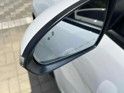 Hyundai Avante 2018, 100000 км, за 9800000 KRW - фото 20