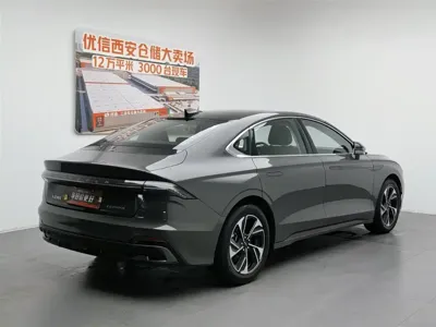 Lincoln Z 2022, 36400 км, за 109800 CNY