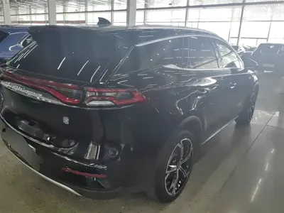 BYD Tang New Energy 2023, 51300 км, за 97000 CNY