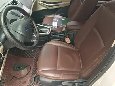 Ford Escort 2017, 52699 км, за 26500 CNY - фото 15