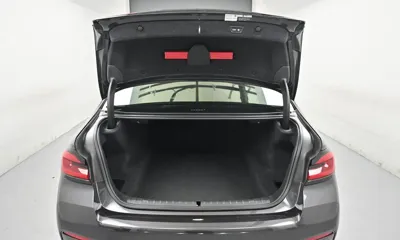 BMW 5-Series 2021, 61825 км, за 34000000 KRW - фото 9