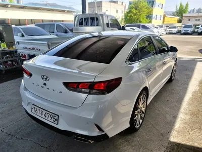 Hyundai Sonata 2018, 236091 км, за 8880000 KRW - фото 7