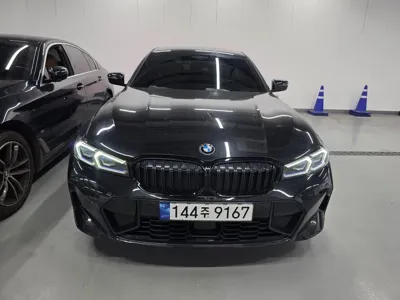 BMW 3-Series · 2023 год