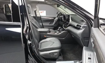 Toyota Highlander 2025, 2558 км, за 67000000 KRW - фото 11