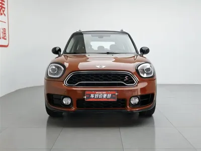 MINI Mini Countryman 2017, 145300 км, за 62800 CNY