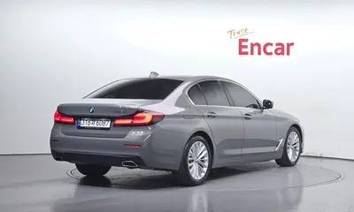 BMW 5-Series 2022, 13221 км, за 35400000 KRW