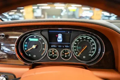 Bentley Flying Spur 2016, 63754 км, за 59900000 KRW - фото 19