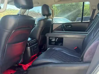 Nissan Patrol 2019, 110000 км, за 159900 CNY - фото 6