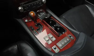 Lexus LS 2012, 282866 км, за 4990000 KRW - фото 9