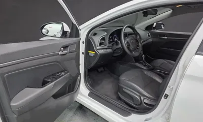 Hyundai Avante 2017, 64952 км, за 6990000 KRW - фото 10