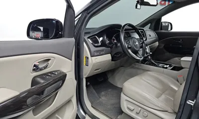 Kia Canival 2018, 137885 км, за 11900000 KRW - фото 10