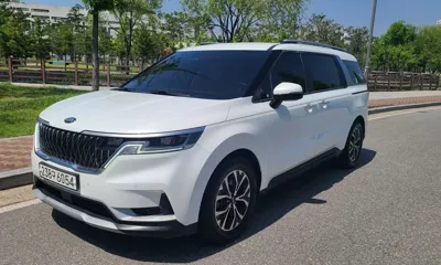 Kia Canival · 2021 год