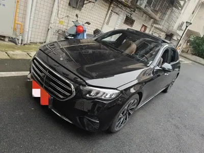 Mercedes-Benz E-Class · 2024 год