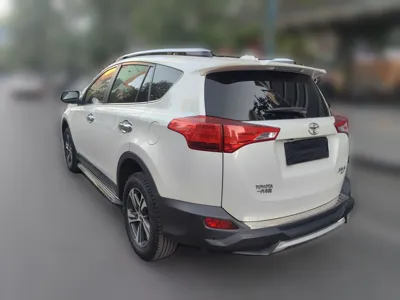 Toyota RAV4 2015, 91800 км, за 74902.16 CNY - фото 4