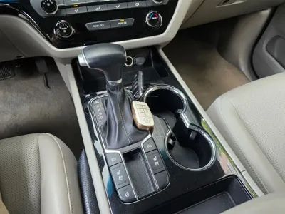 Kia Canival 2020, 154084 км, за 10990000 KRW - фото 9
