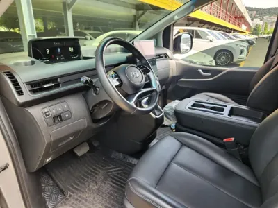 Hyundai Staria 2023, 64747 км, за 29000000 KRW - фото 9