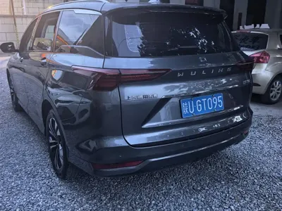 Wuling Victory 2020, 70000 км, за 42500 CNY