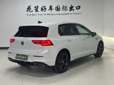 Volkswagen Golf 2021, 59000 км, за 108800 CNY