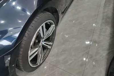 BMW 6 Series GT 2022, 60100 км, за 302104.94 CNY - фото 8